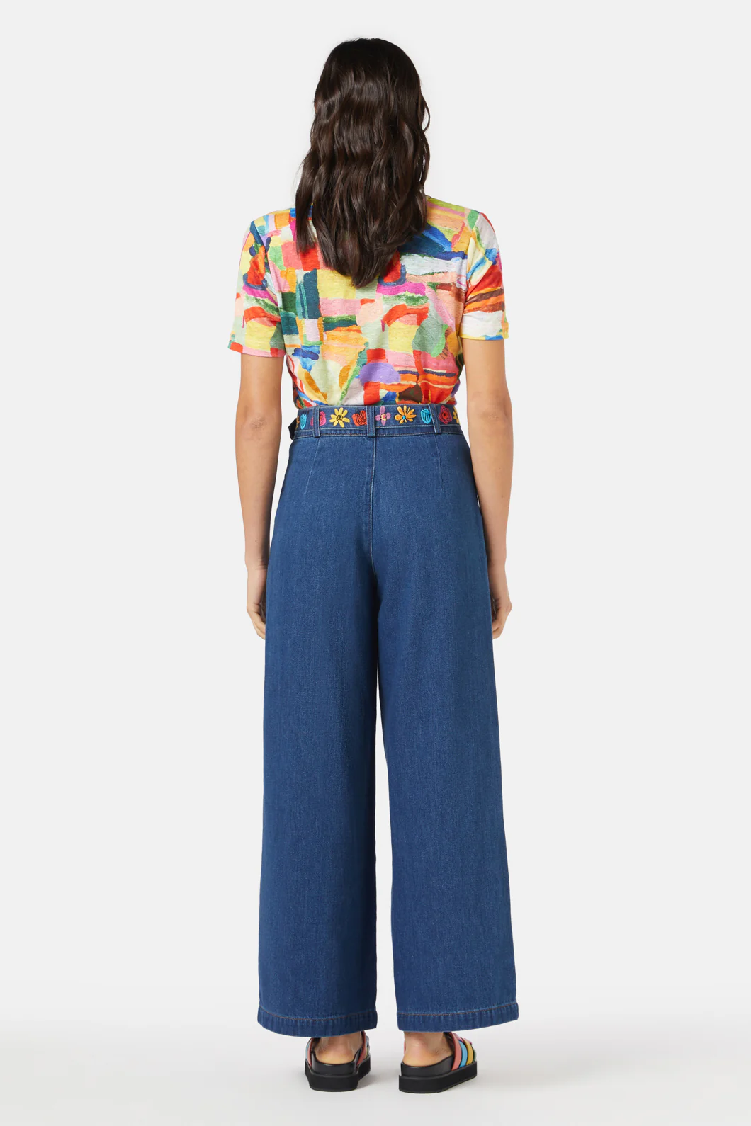 Indira Jeans - Image 4